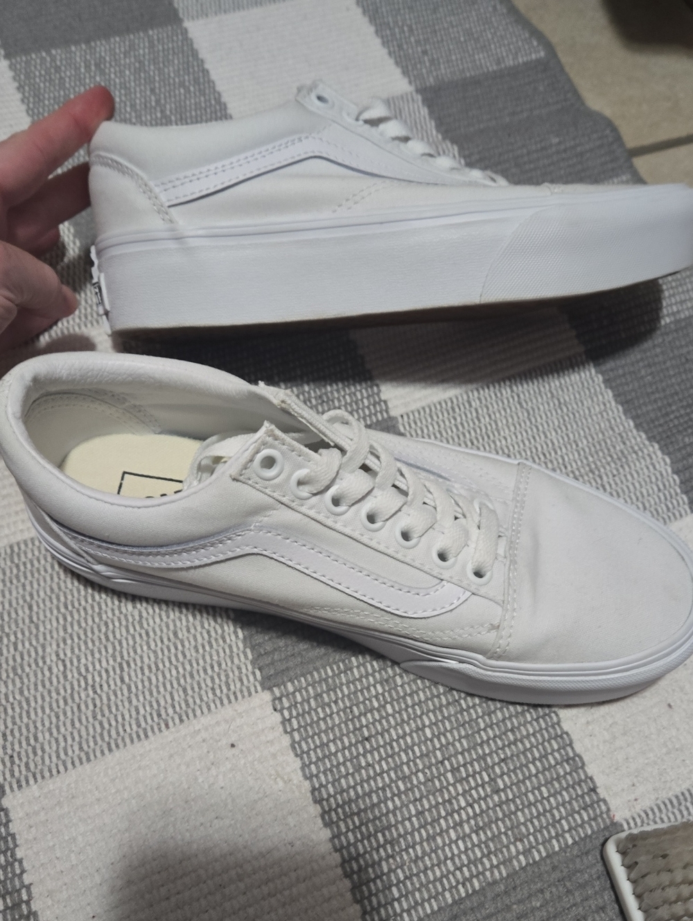 VANS Old Skool Platform -Women's 8, Men's 6.5